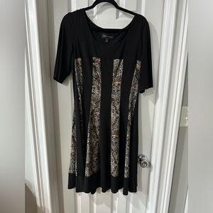 Connected Apparel flared dress.Black w/ patterned inserts.Size 14. Gently used.